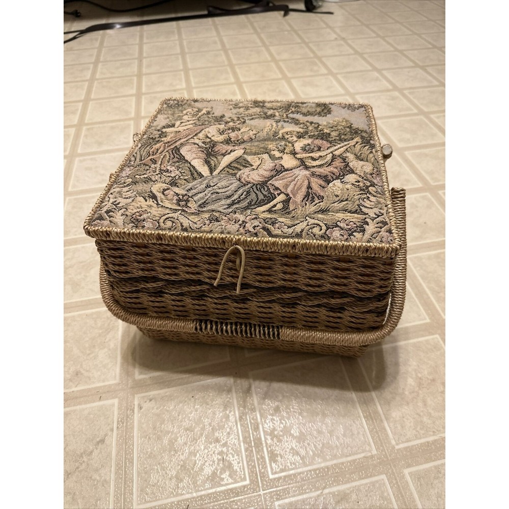 Vtg Large 1970s Singer Sewing Basket/box Wicker/Embroidered